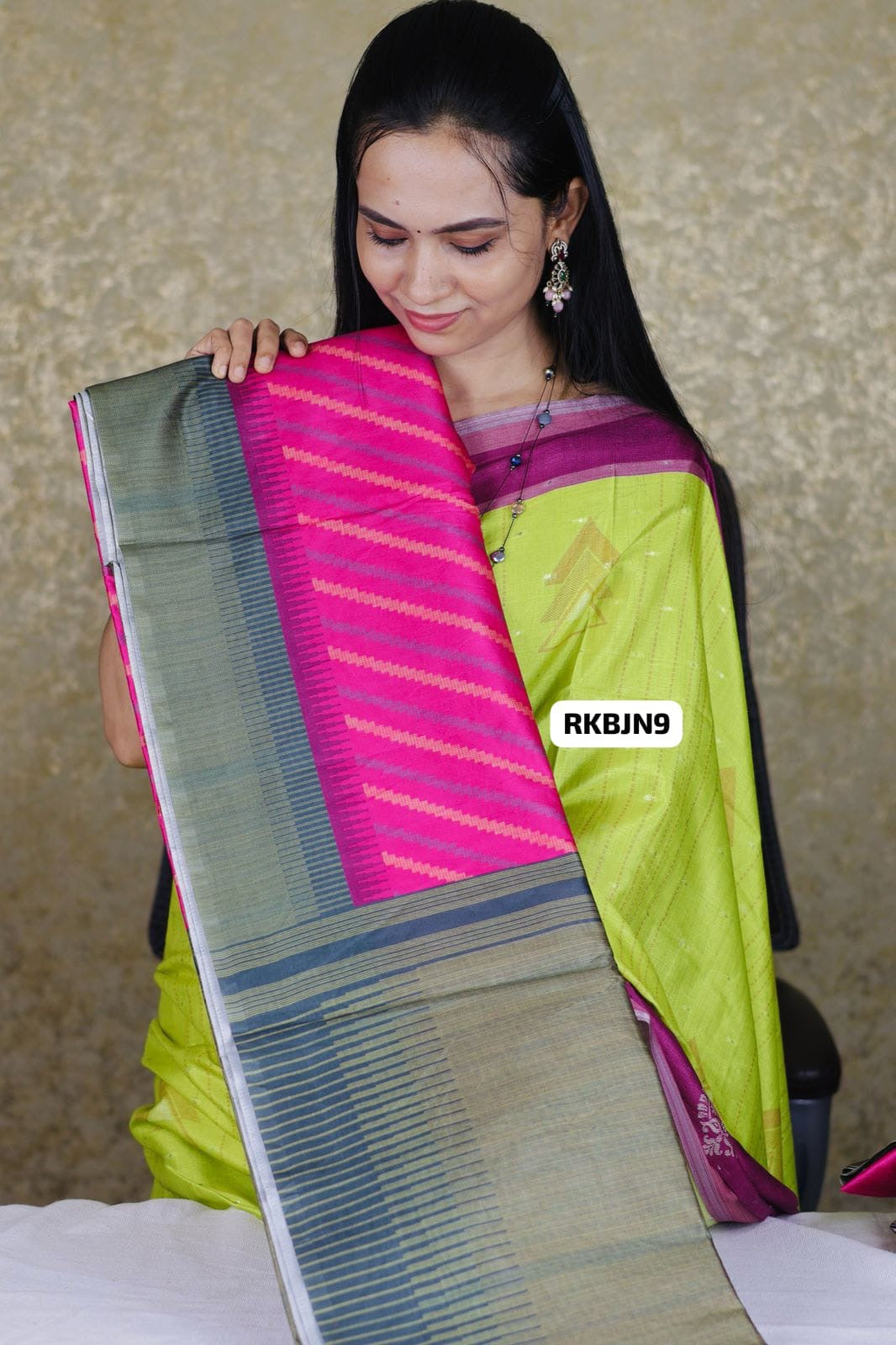 Classy cotton mix saree😍