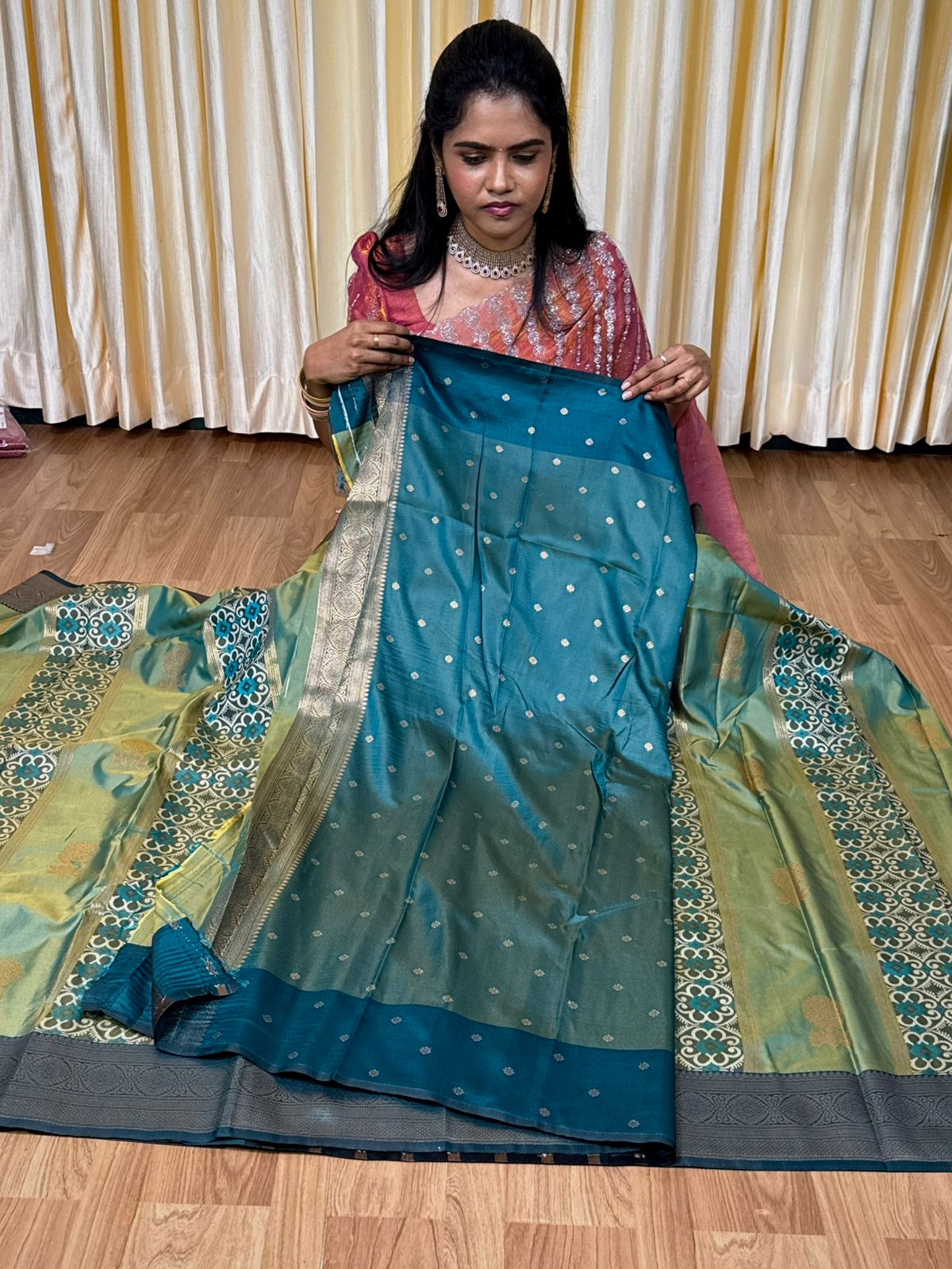 Kanchi semi silk saree🥰😎📚