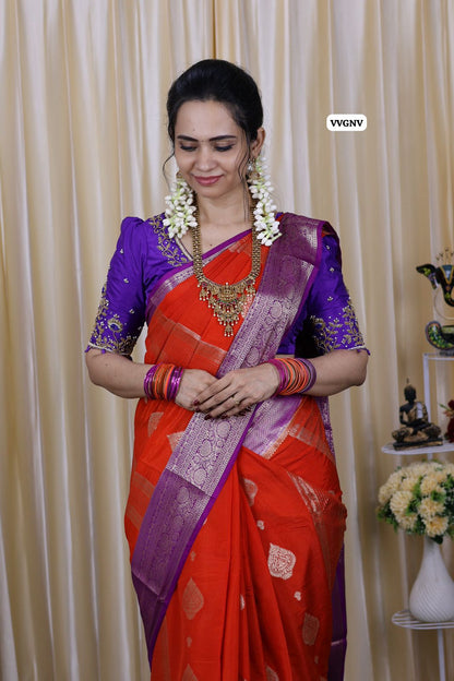 Warm silk saree contrast border 🥳