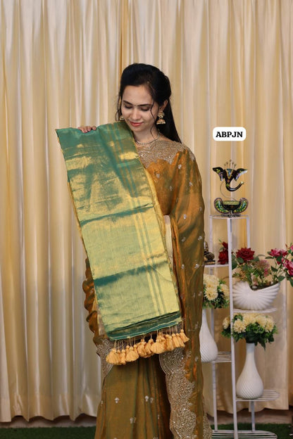 Soft tissue cotton saree 🎁