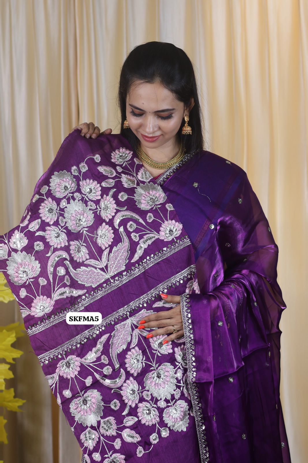 Jimmy Choo saree with embroidery blouse 🥳