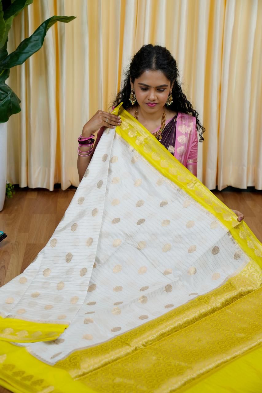 Premium Warm silk sarees🎁