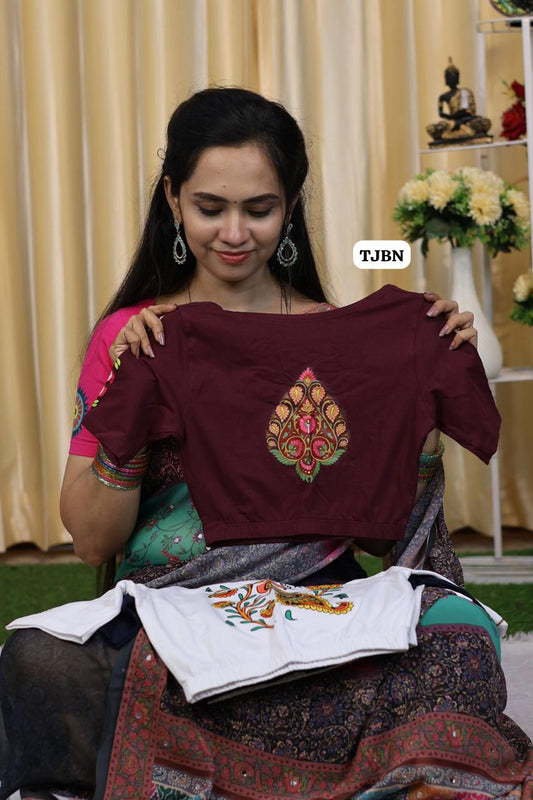 Premium quality readymade elastic blouse with printed design 😍⏰