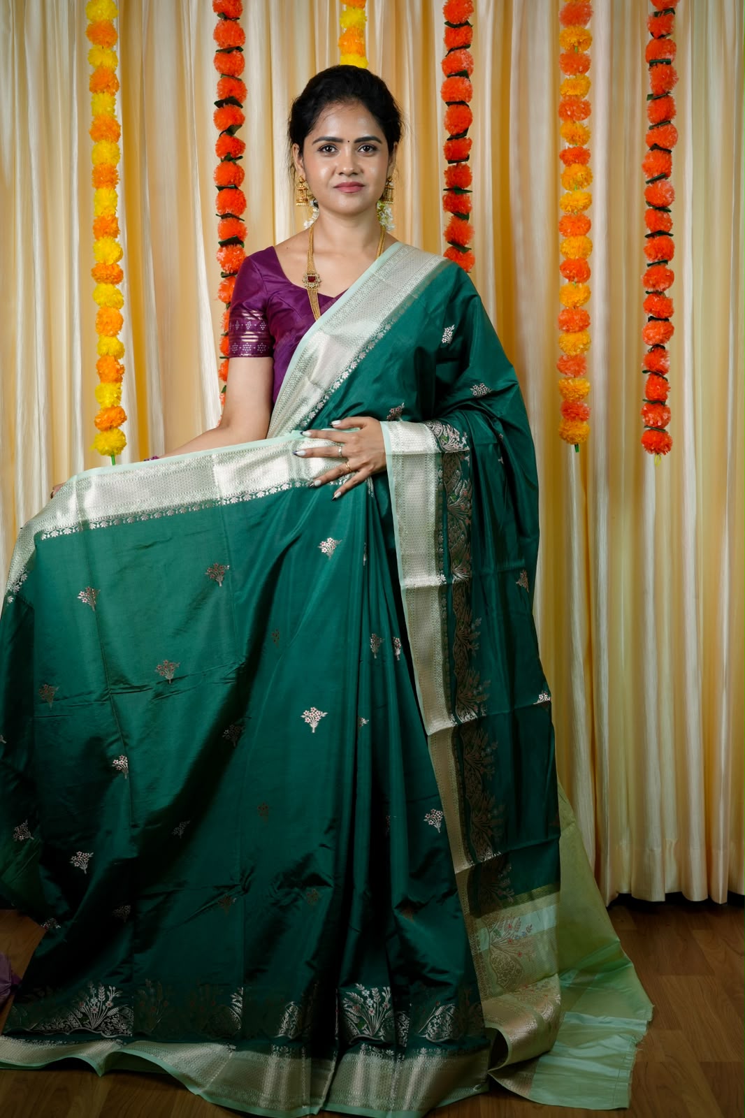 Premium warm silk sarees🥳