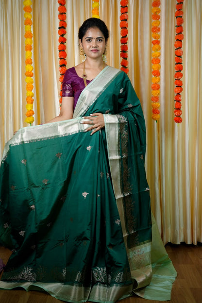 Premium warm silk sarees🥳