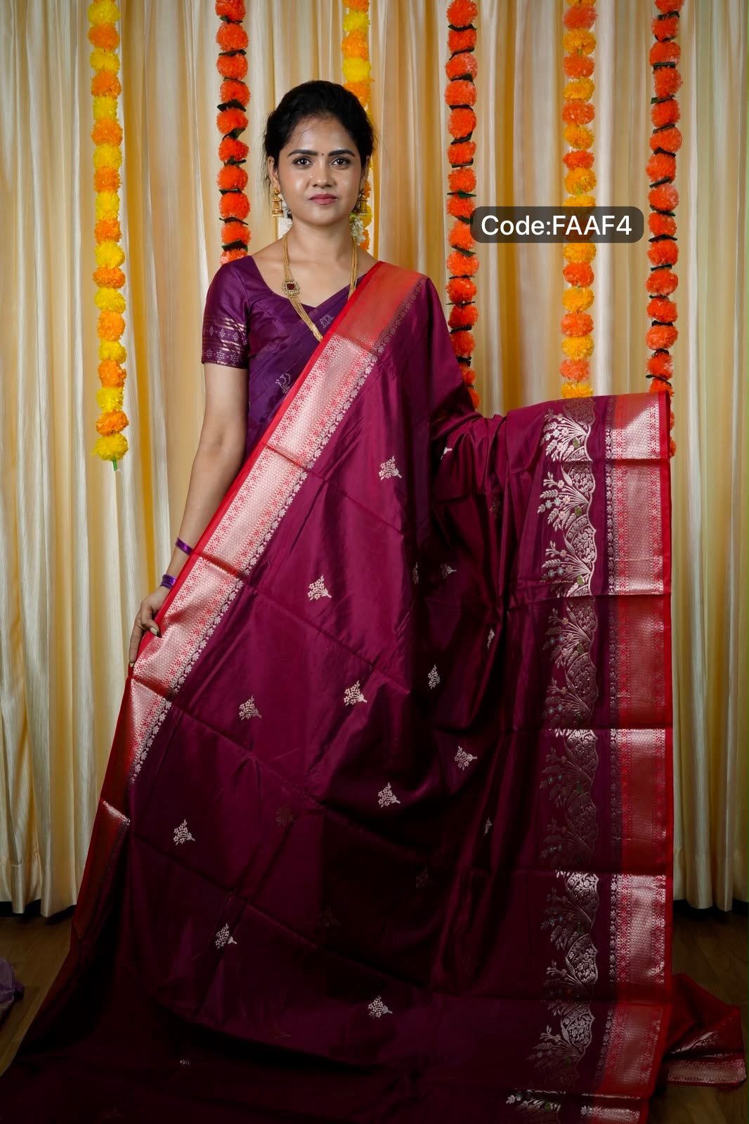 Premium warm silk sarees🥳