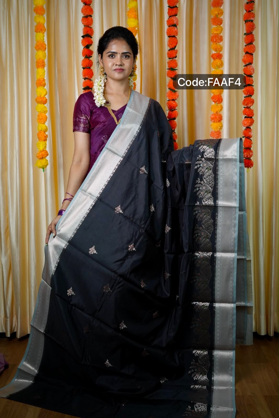 Premium warm silk sarees🥳