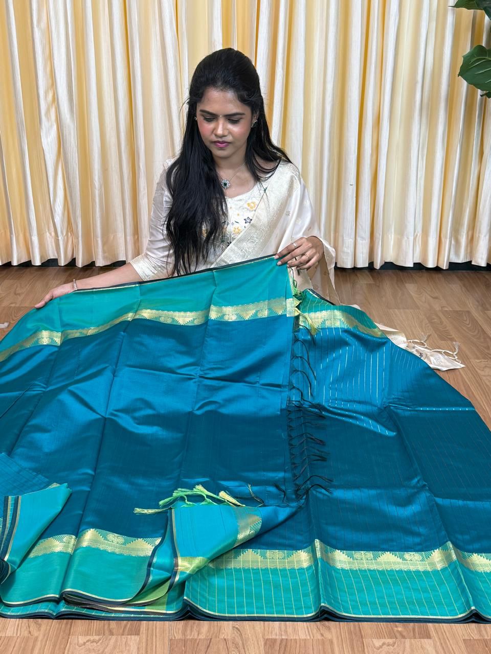 Vtv thrisha inspired soft  silk sarees🥰🥳✅