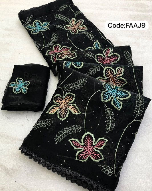 Space silk saree with thread embroidery work🥳