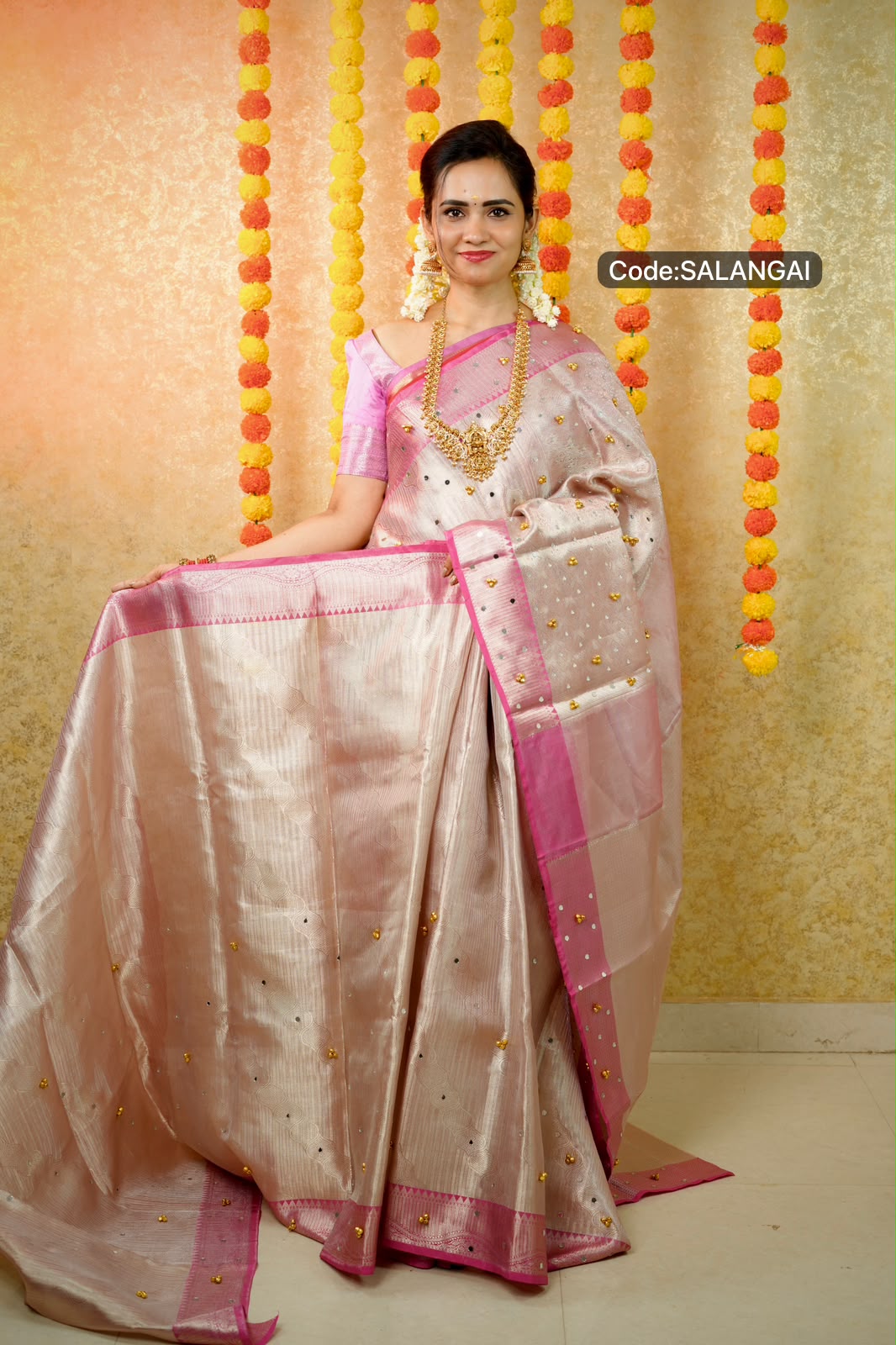 Soft tissue silk sarees😍🥳