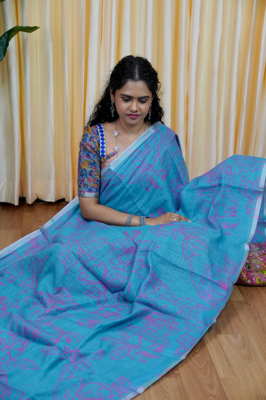 Printed semi cotton peach colour saree with line design. Same blouse as in picture Unstitched🥳