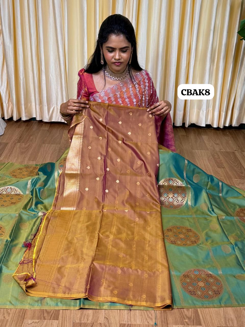 Soft silk sarees🥰😎🌈📚