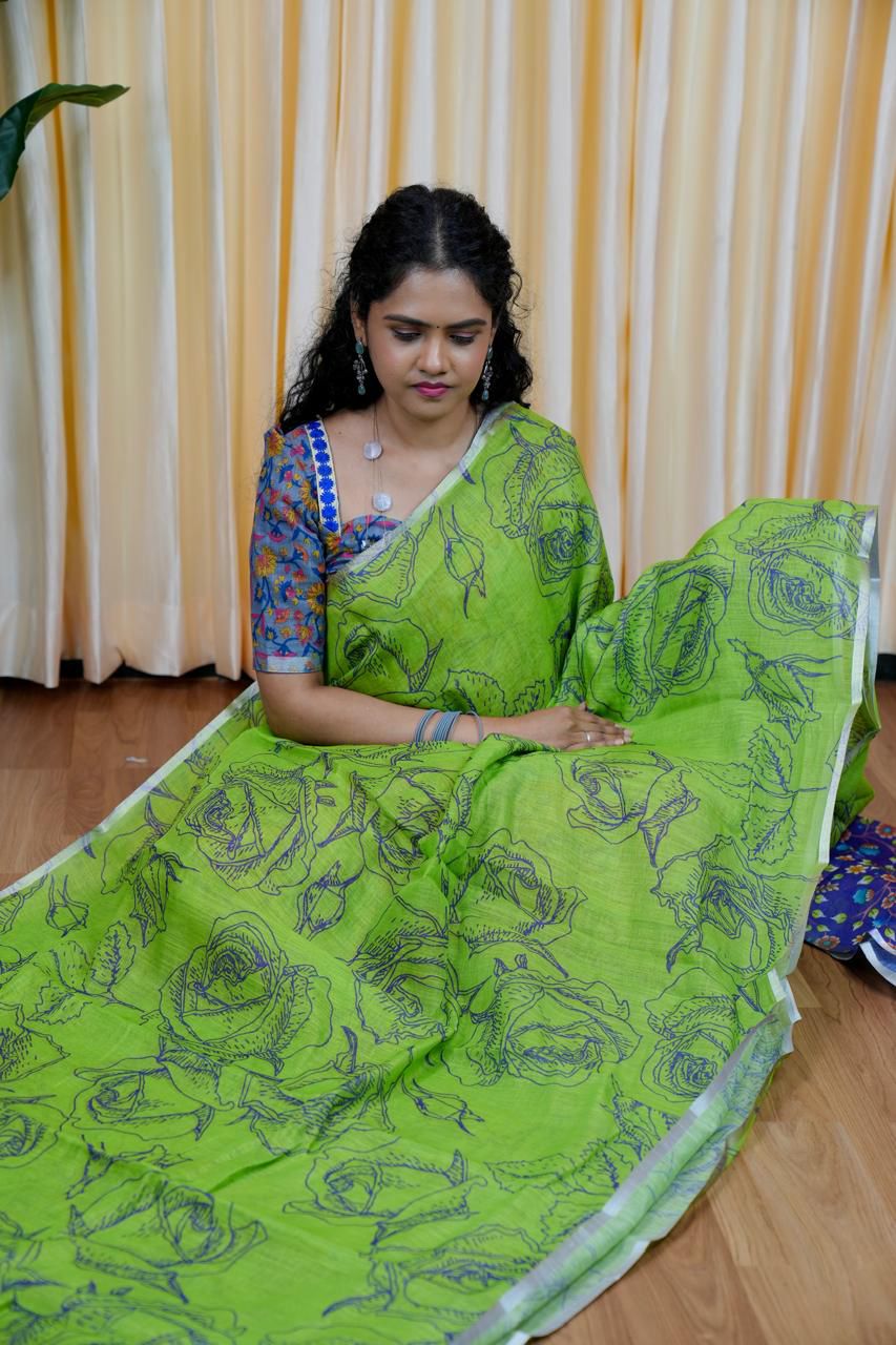 Printed semi cotton peach colour saree with line design. Same blouse as in picture Unstitched🥳