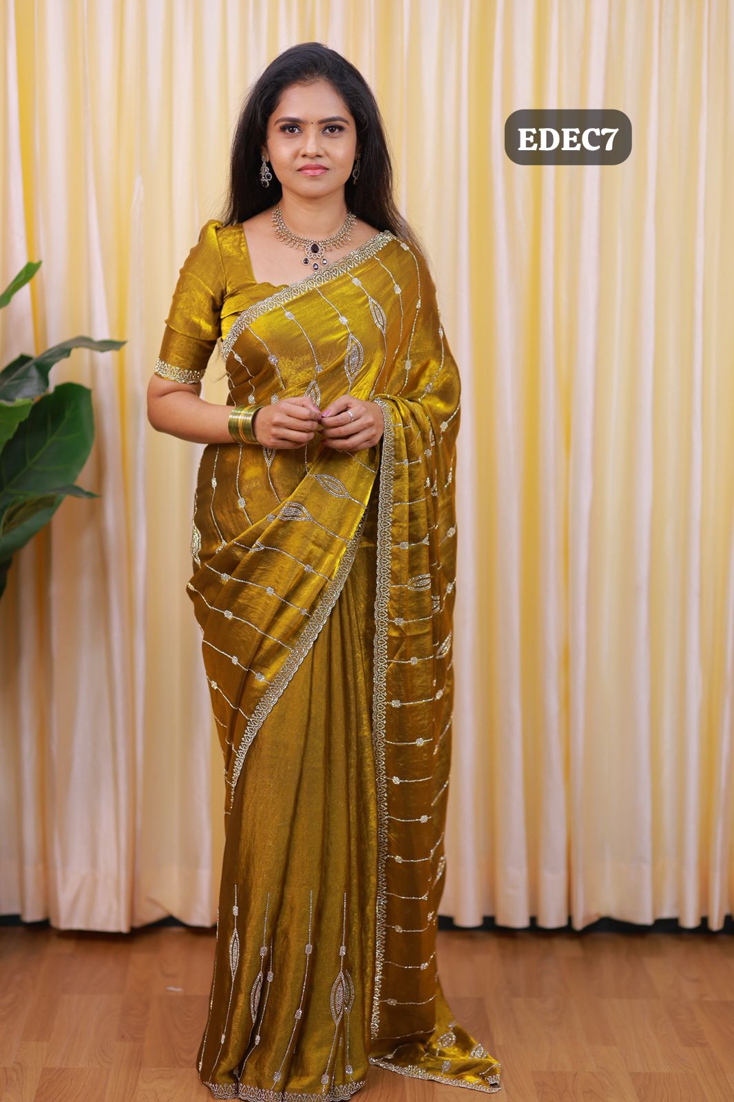 Premium space silk saree with real stone work . Perfect for reception function🥳