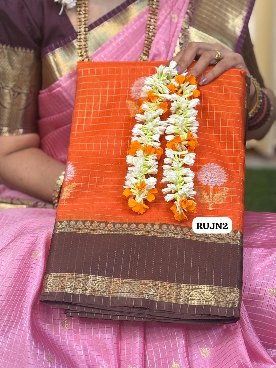 Semi silk saree with kanagamaram flowers combo😍🥳