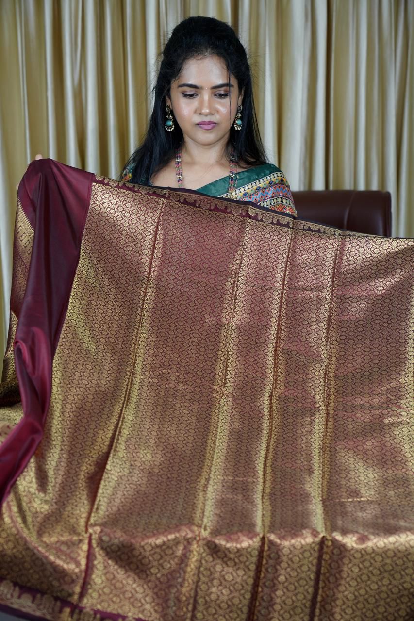 Soft silk sarees🥰📚