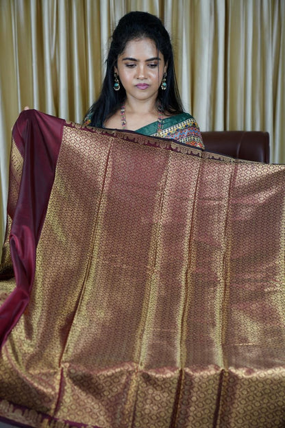 Soft silk sarees🥰📚