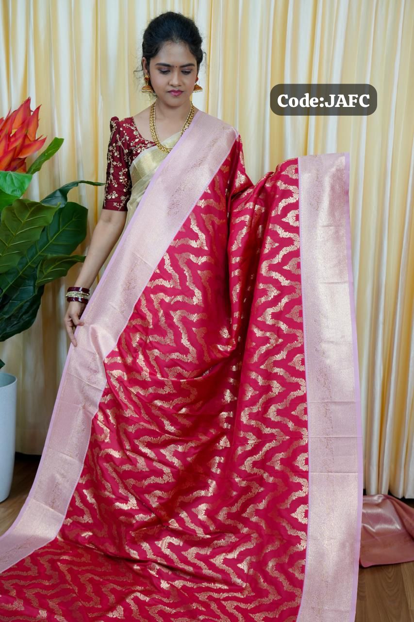 Kanchi semi silk saree🥰😎
