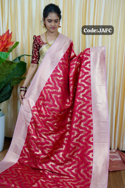 Kanchi semi silk saree🥰😎