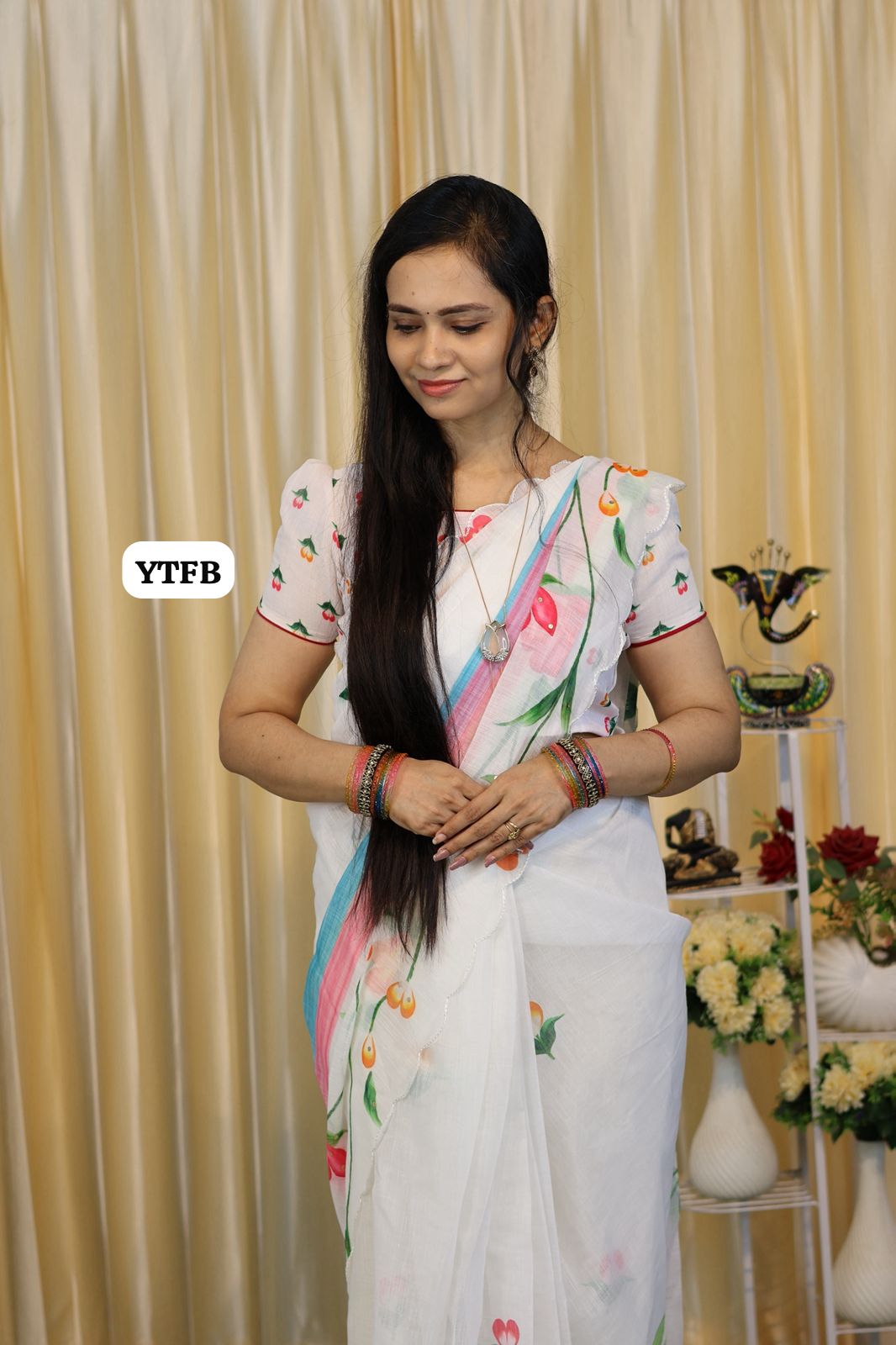Mirror work Soft linen cotton saree with scallop border🥳