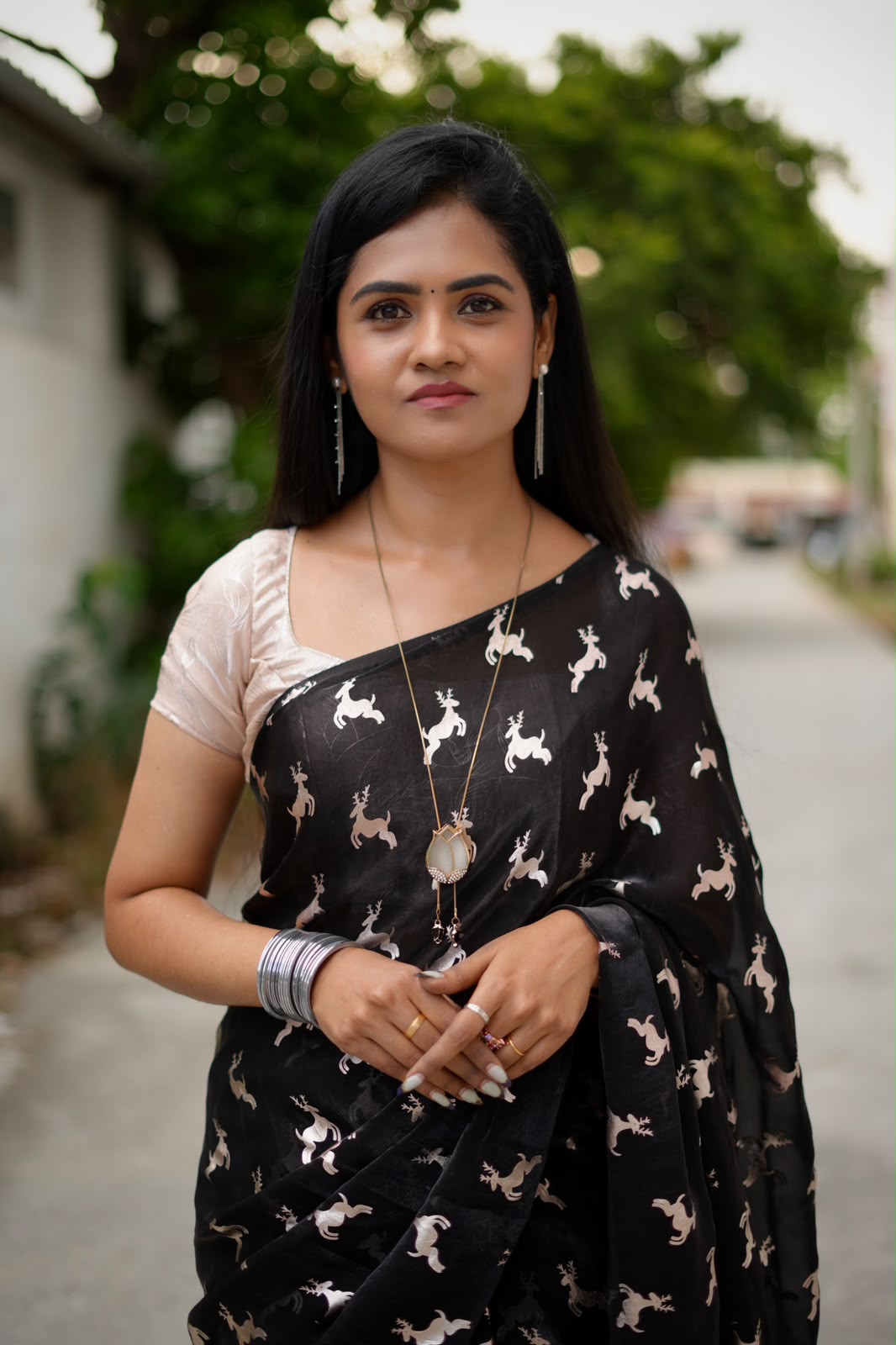 Designer Fendi Silk Saree with Foil Work same blouse shown in picture 🥰😎🥳