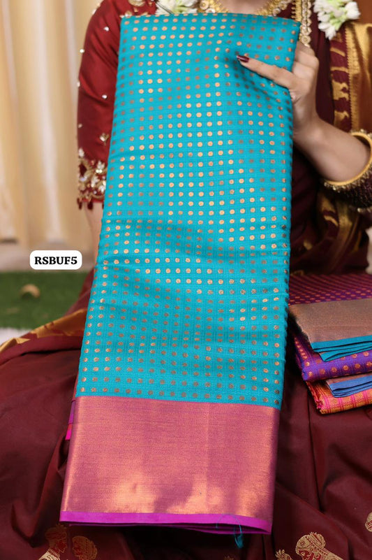 1000 buttas saree with zari border Ⓜ️