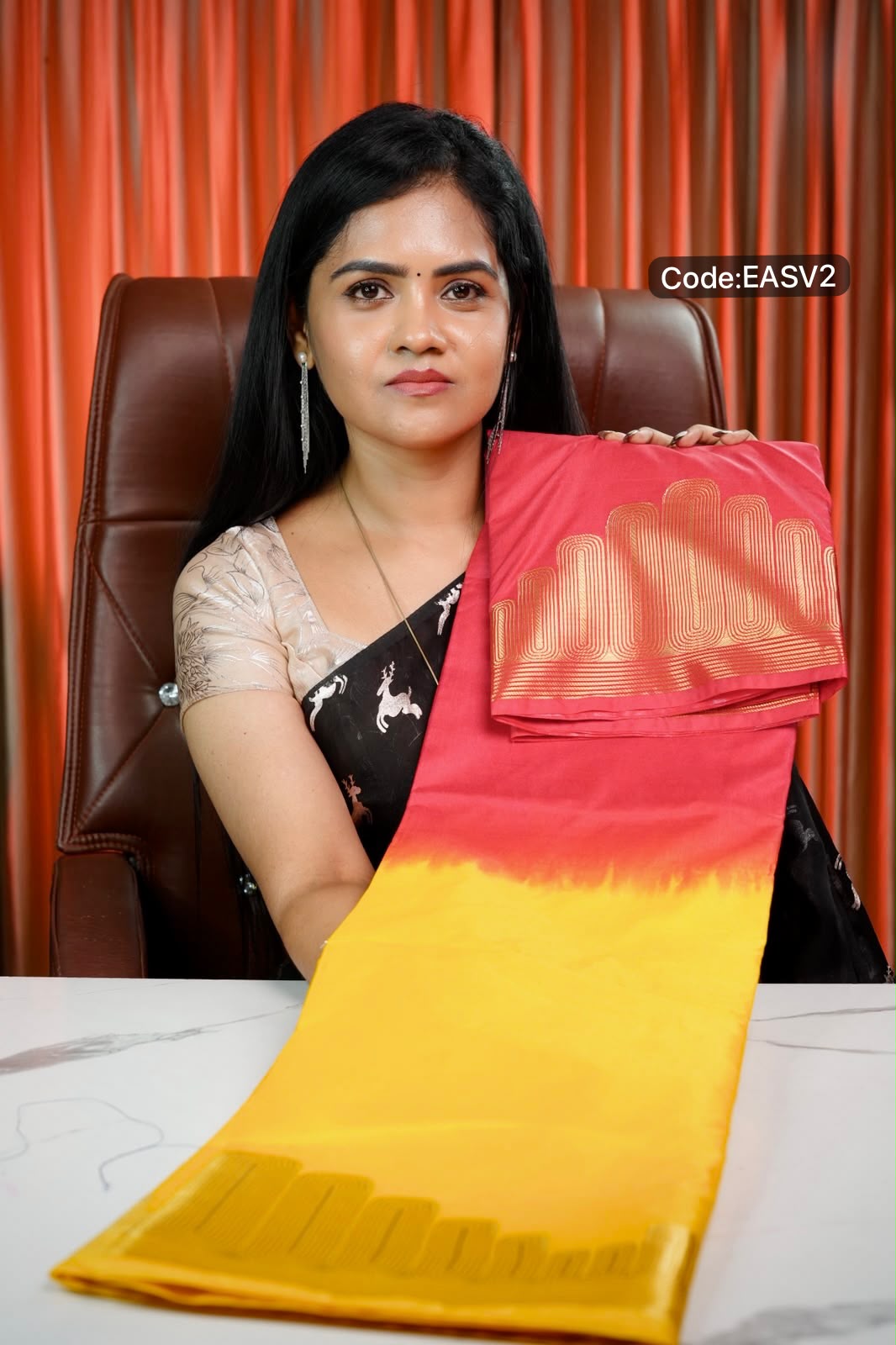 Premium warm silk sarees with contrast colour🥳