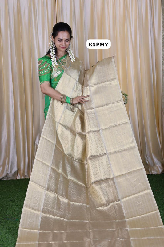 Katan semi silk saree 😍