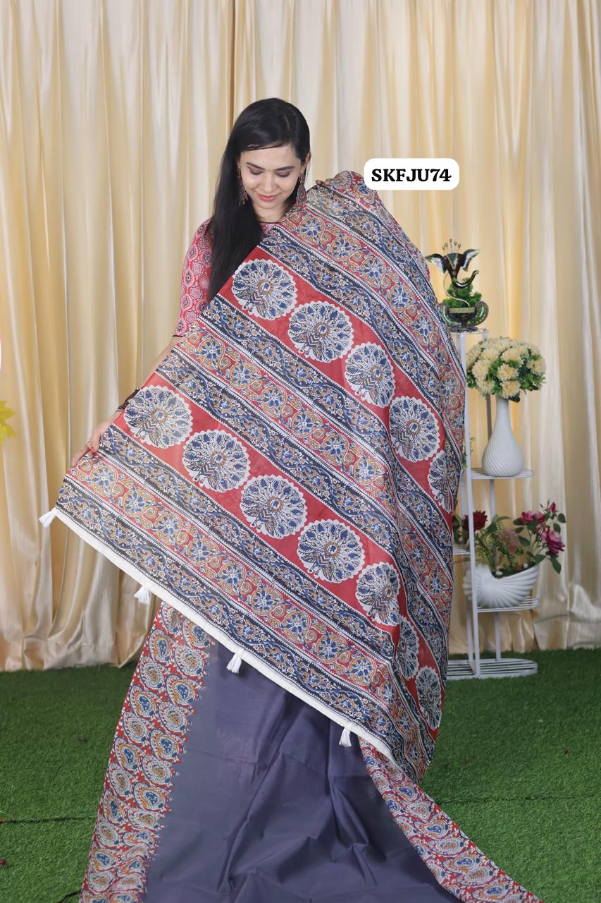 Soft Chanderi cotton With Digital Print & Running Kalamkari Blouse. 
Pallu Stiched With Fumka🥳