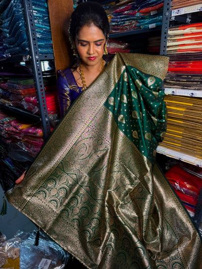 Kanchi semi silk saree🥰😎📚