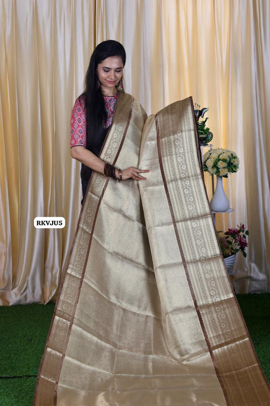 Katan bridal semi silk saree 🥳
