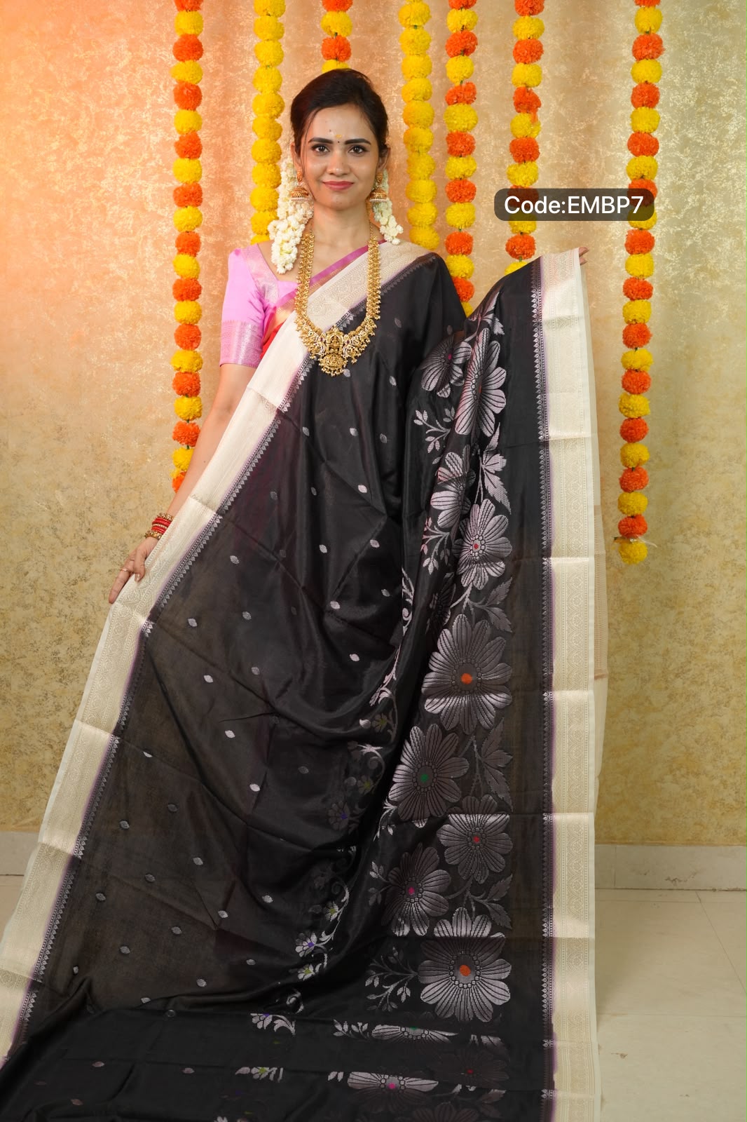 Premium warm silk sarees😍🥳