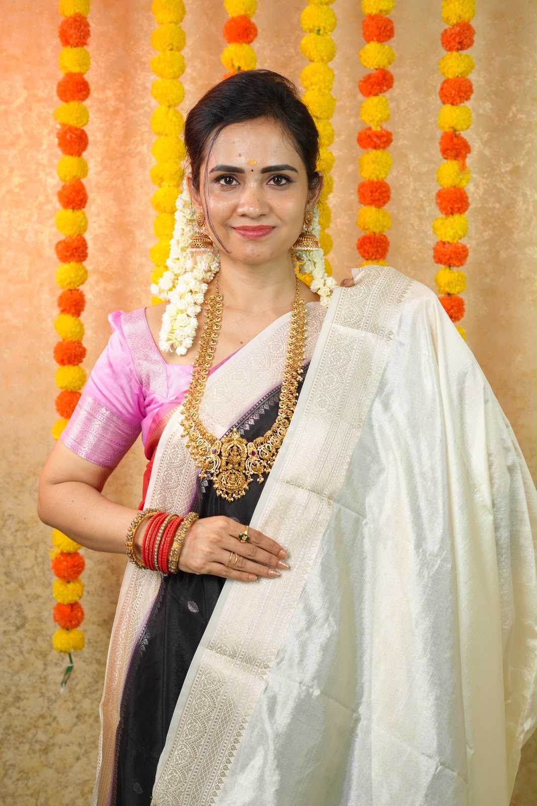 Premium warm silk sarees😍🥳
