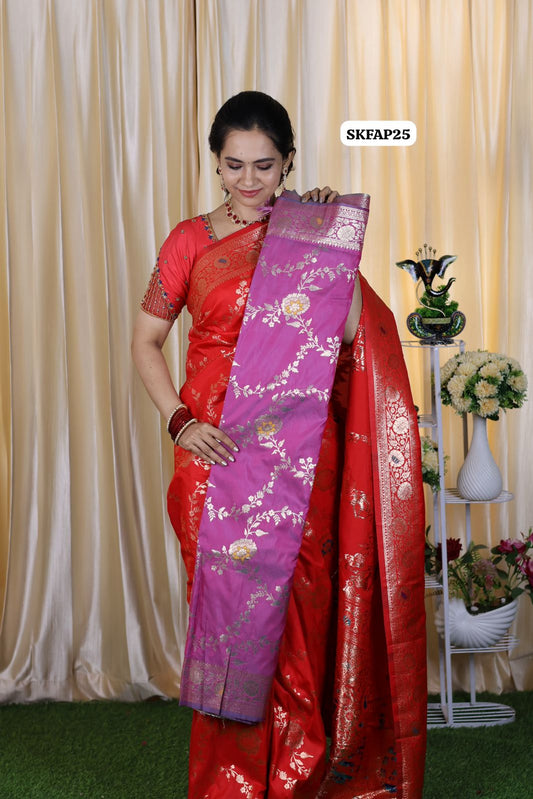 Soft Banarasi silk saree with zari weaving all over the saree & Zari weaving Rich pallu😍