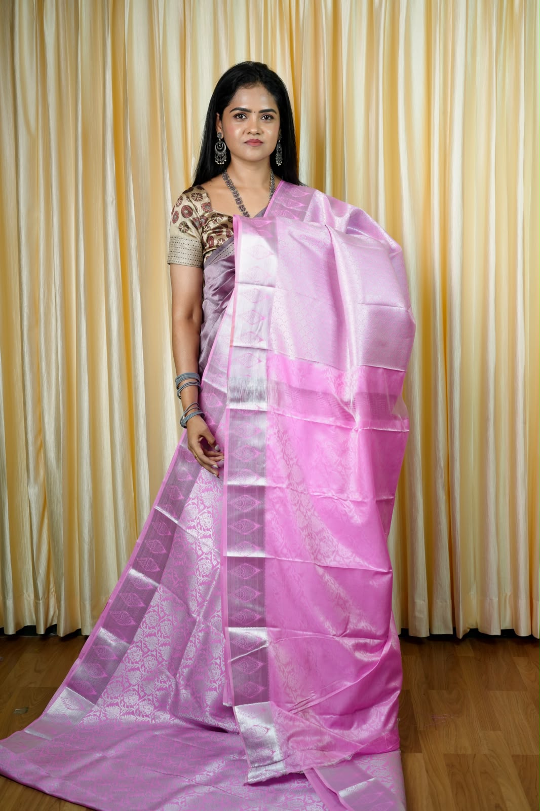 Bridal semi soft silk saree🥳