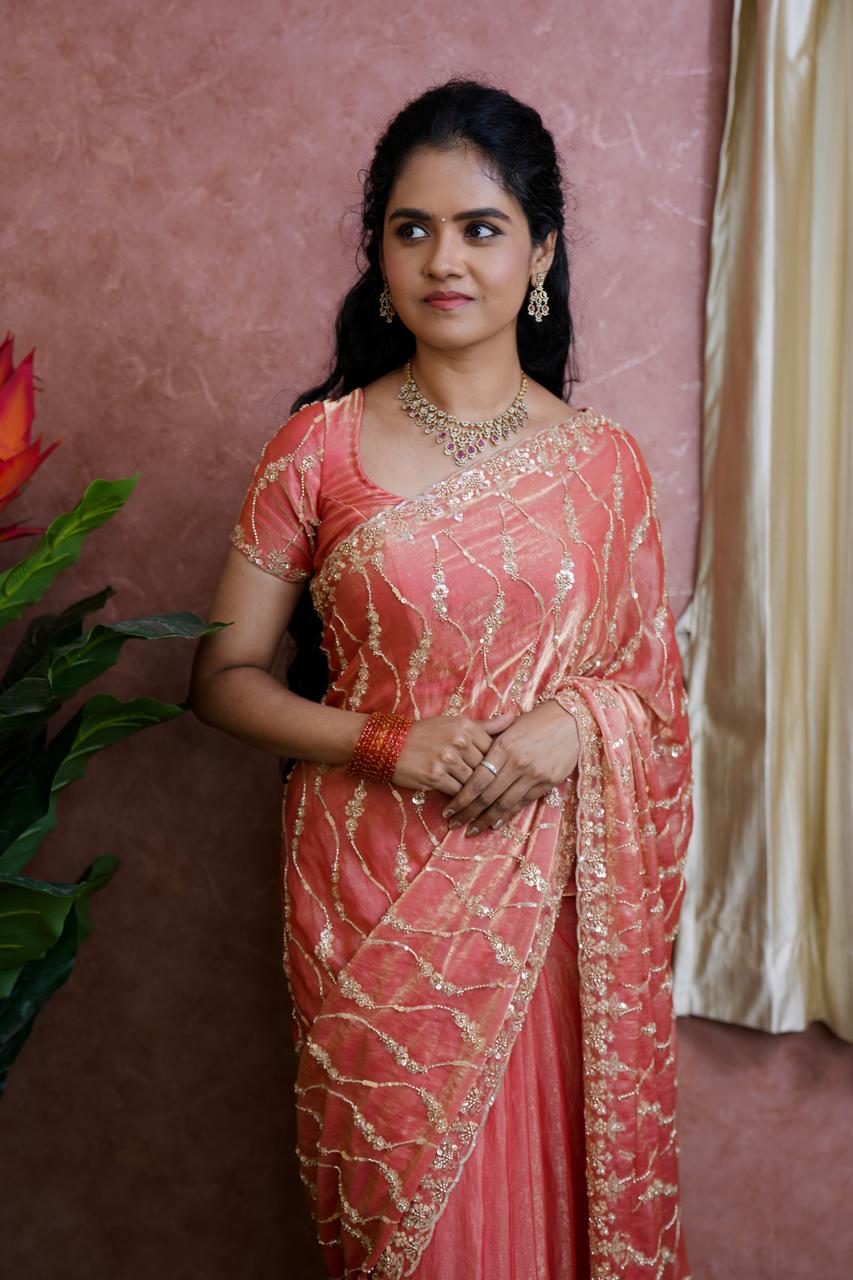Premium Space silk with Golden heavy Katdhana work🥰⏰Prebook 6-8 days