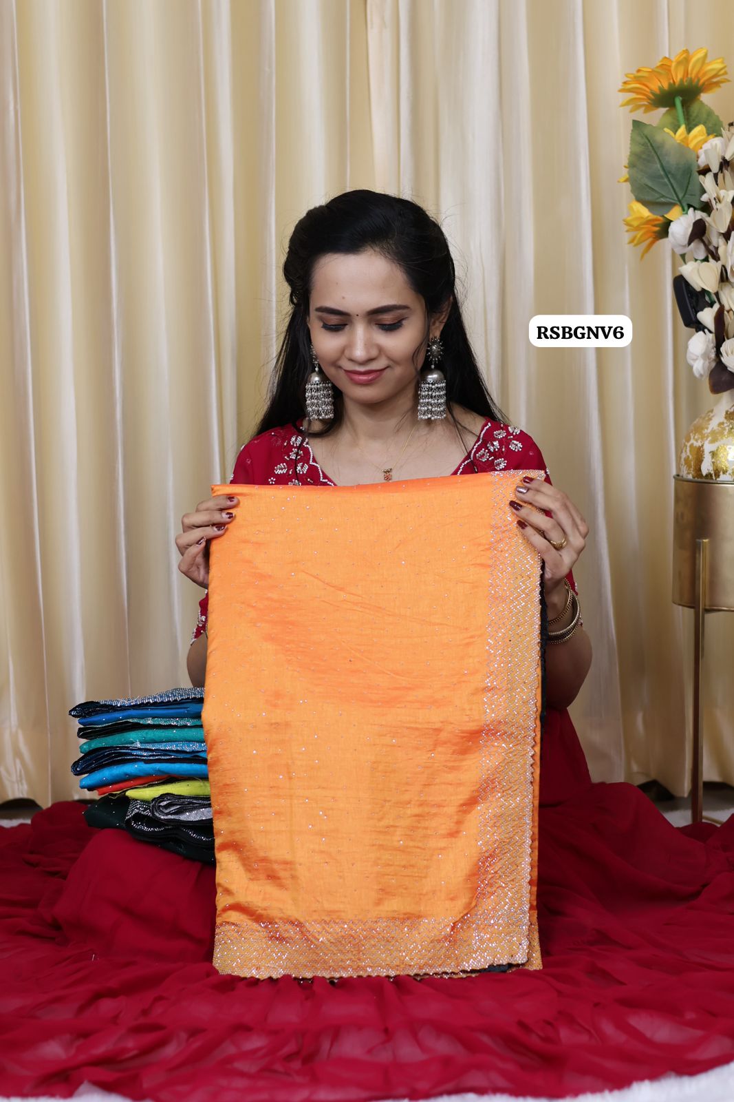 Designer saree with contrast blouse😍Ⓜ️