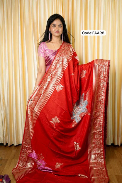 Soft viscose with golden zari🥰🥳