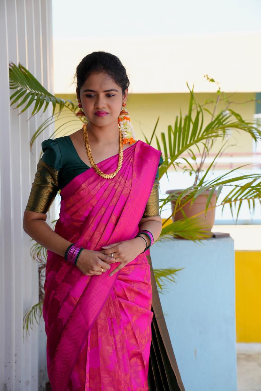Soft  silk sarees🥰 😎📚