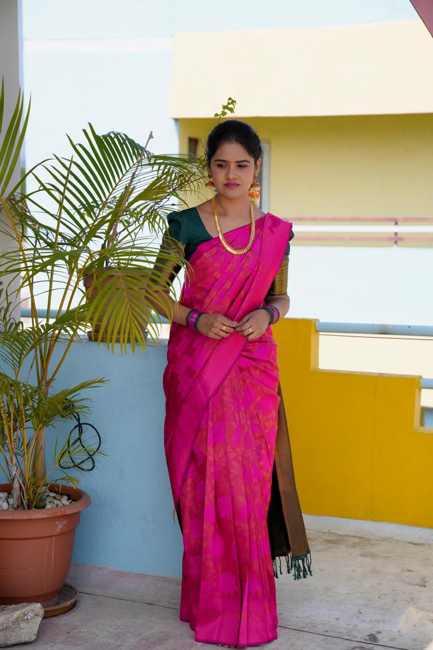 Soft  silk sarees🥰 😎📚