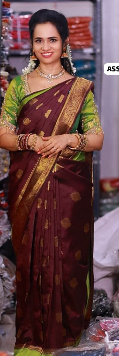 Gadwal Semi silk saree 🥰😎📚🌈