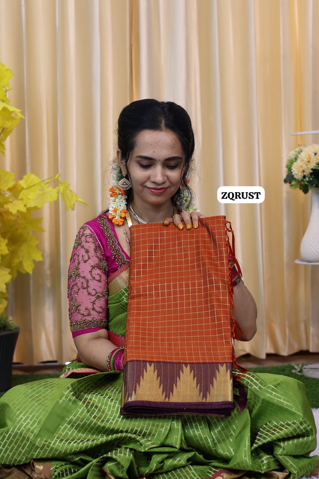 Katan Semi silk cotton saree with checks zari weaving🥳