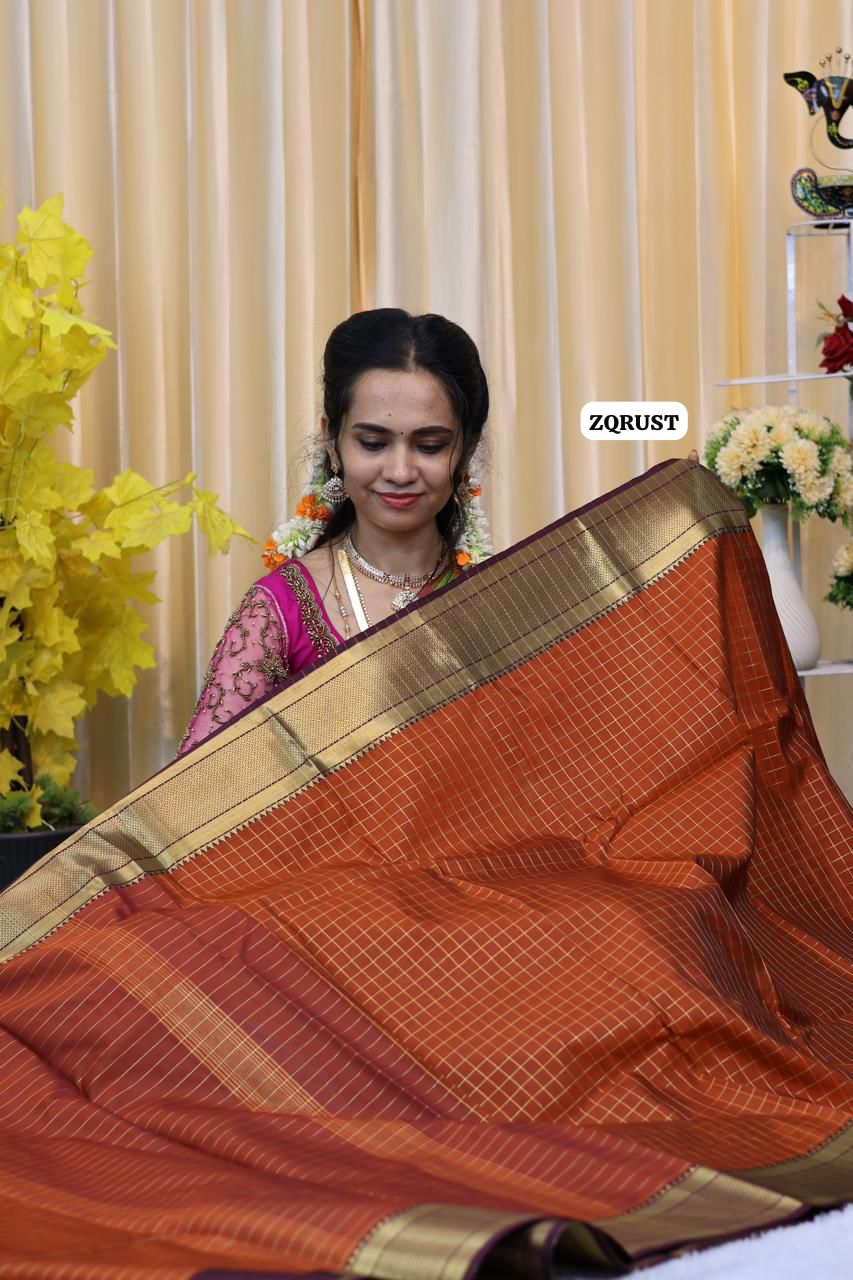 Katan Semi silk cotton saree with checks zari weaving🥳