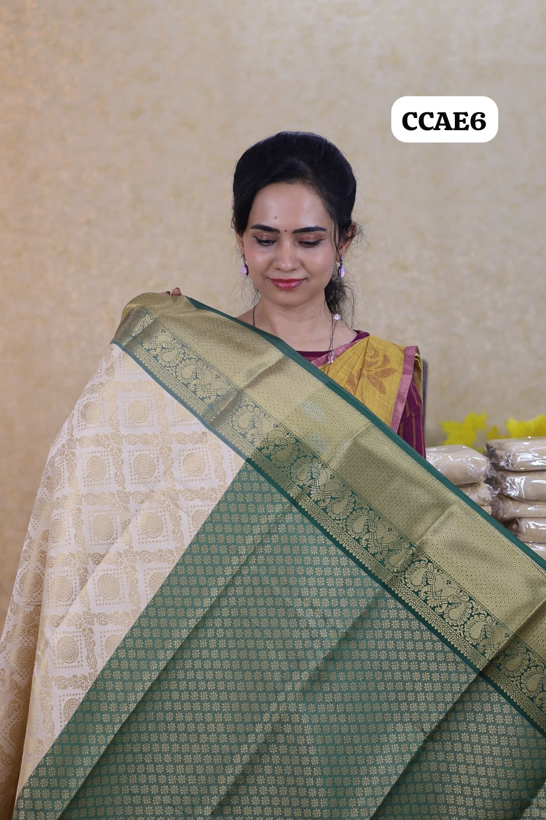 Semi Silk Saree😍😎📚