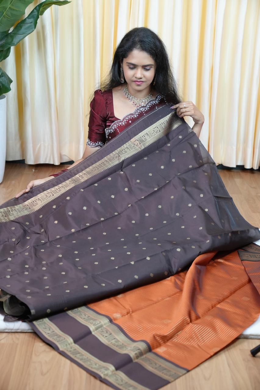 Galwal semi silk saree📚