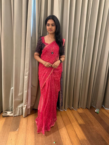 Soft chenderi Bandhni digital print with beautiful kalamkari printed pallu🥳