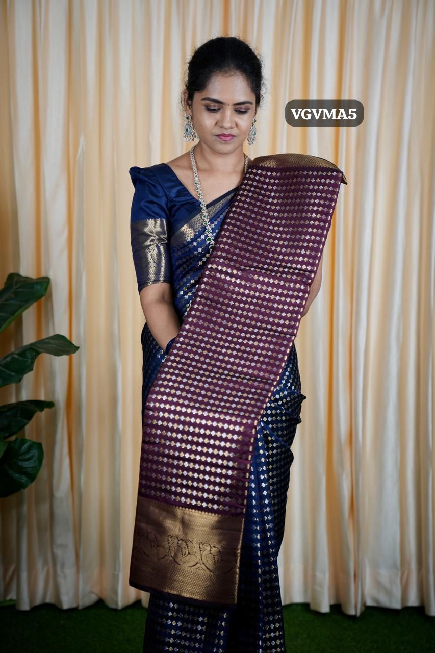 Sridevi inspired saree(no animal figures)🥳