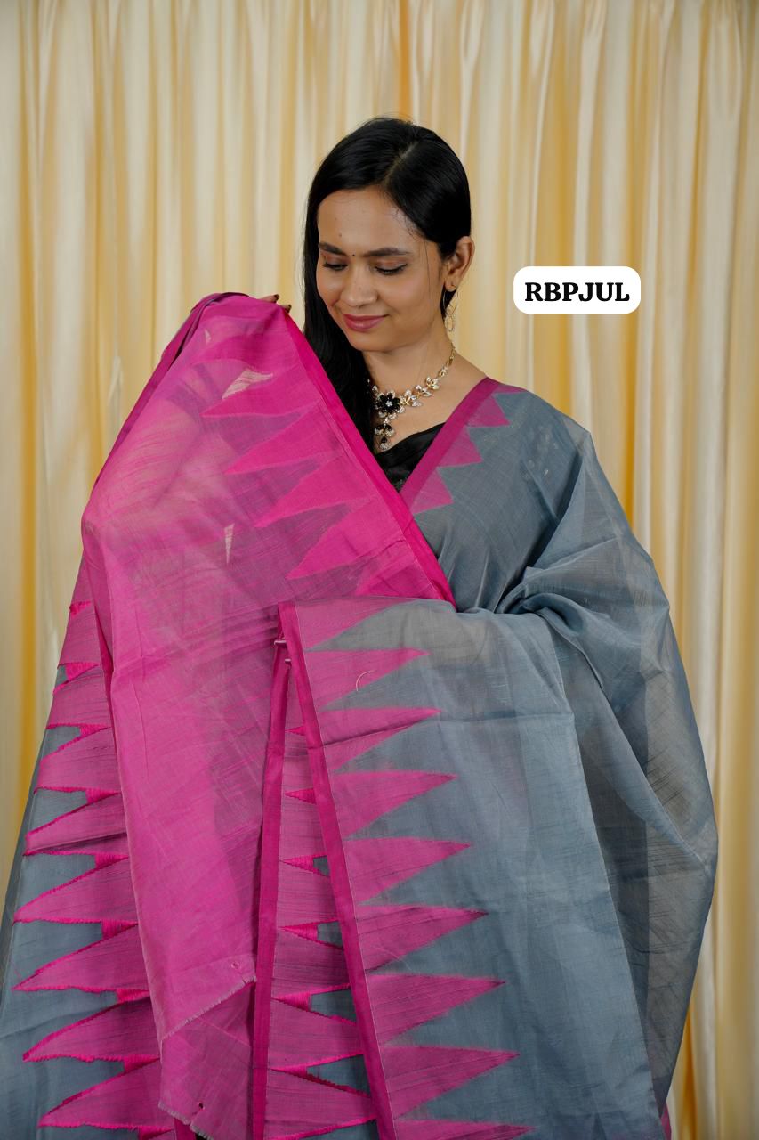 Kadhi cotton saree. with temple border 👇