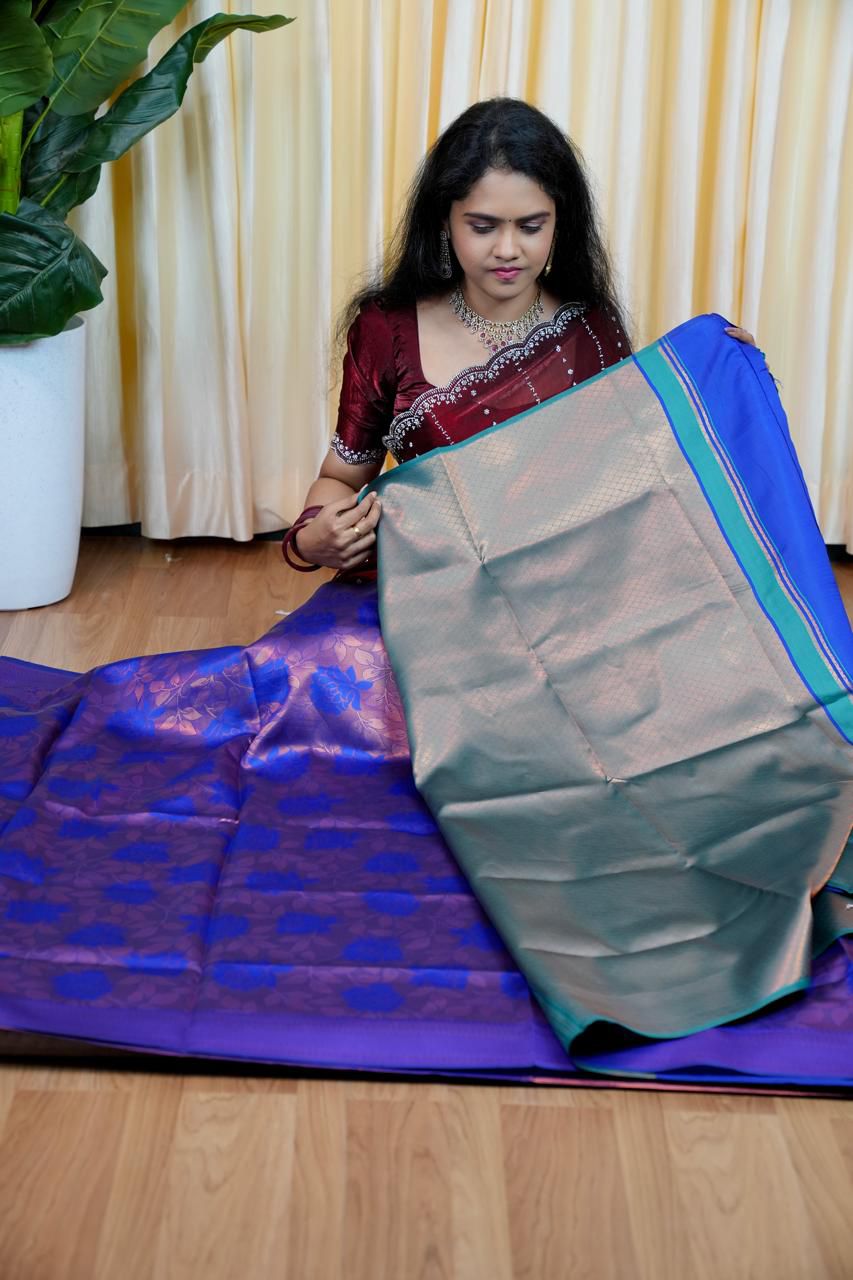 Soft silk sarees🥰😎📚