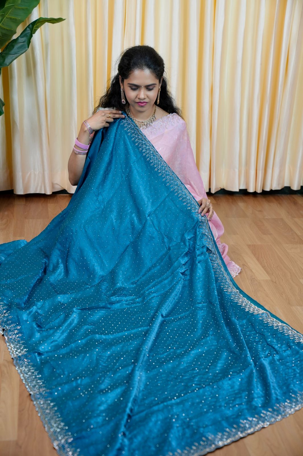 Space silk sarees🥰😎